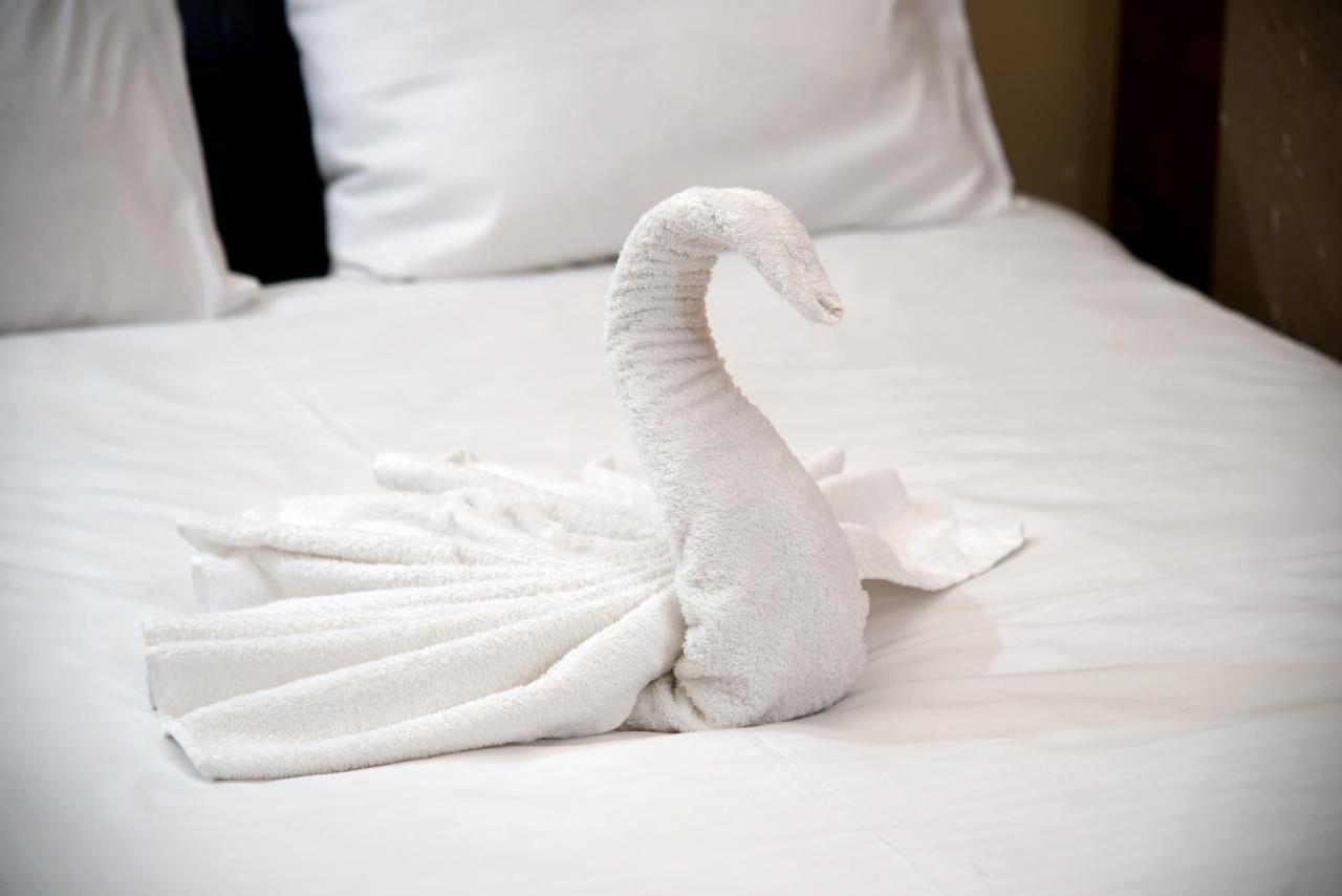 Royal Plus Hotel Jereván Kültér fotó